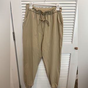 Lululemon khaki joggers